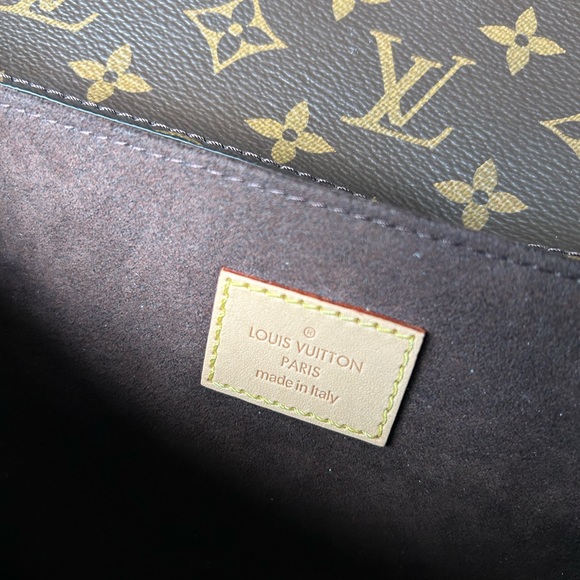 Louis Vuitton Pochette Metis Monogram Satchel Bag - Picture 4 of 16